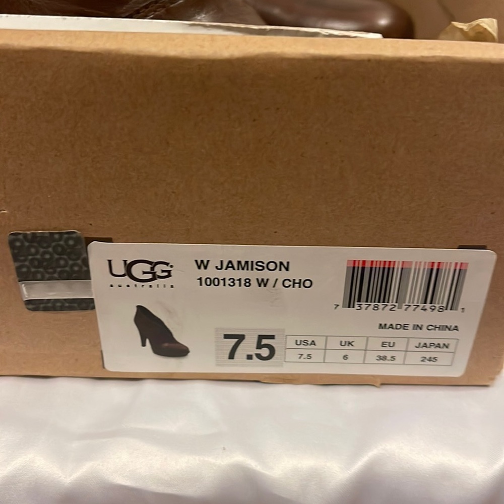 Ugg Jamison boot